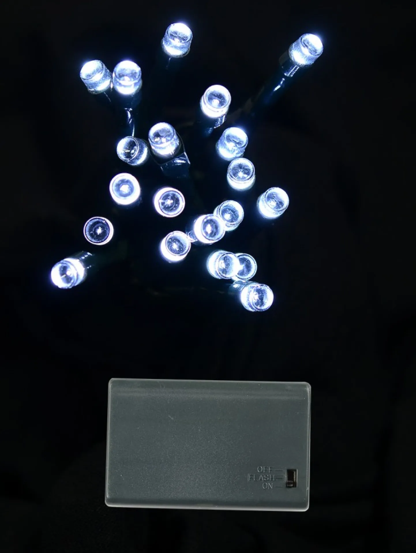 Clearance Christmas Warehouse 20 Cool White Concave Led Bulb Christmas Battery String Fairy Lights - 2.4M