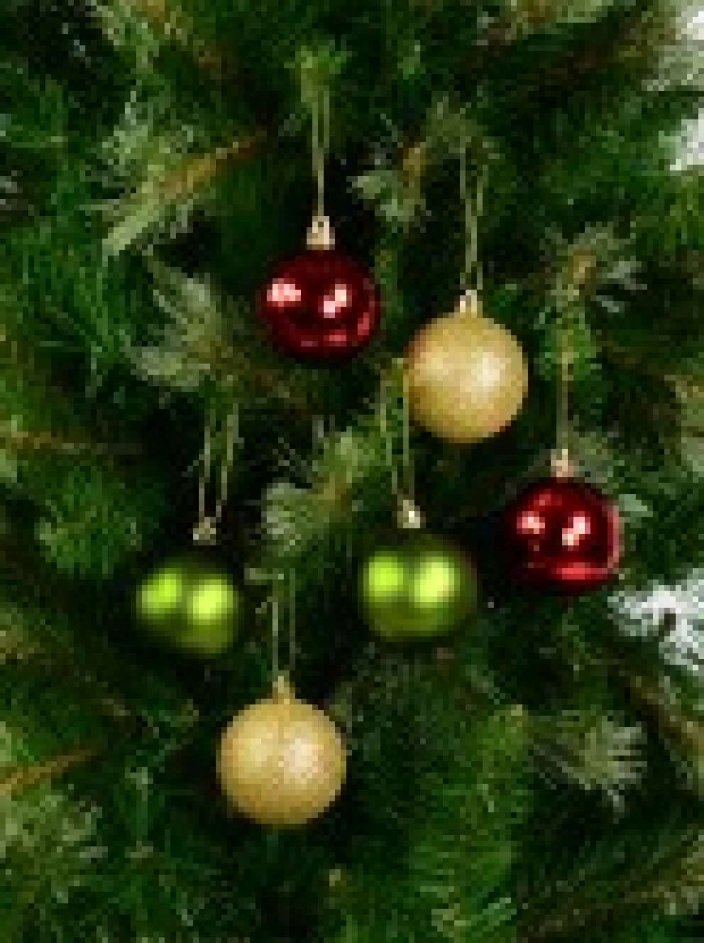 Discount Christmas Warehouse Red Metallic, Green Matte & Glittered Gold Christmas Baubles - 27 X 60Mm