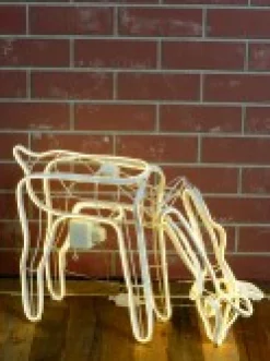 Flash Sale Christmas Warehouse Warm White Animated Grazing Reindeer Neon Christmas Light Display - 77Cm